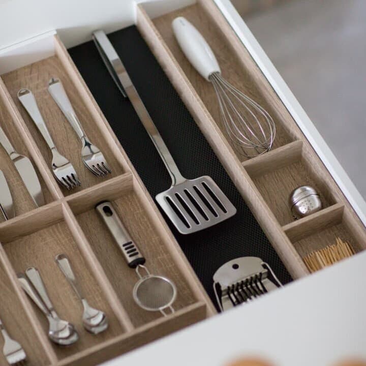 Hoe deel ik mijn nieuwe keuken in?